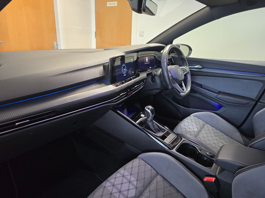 2024 Volkswagen Golf