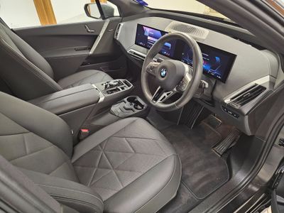 2025 BMW iX