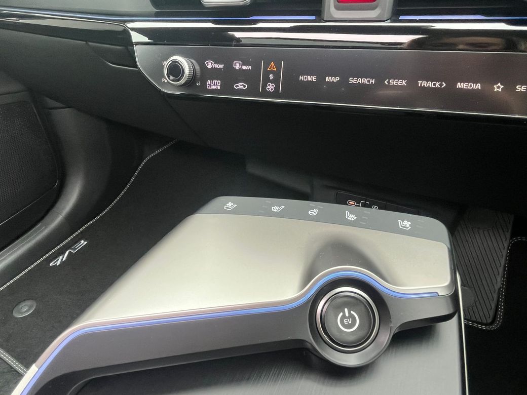 2025 Kia EV6