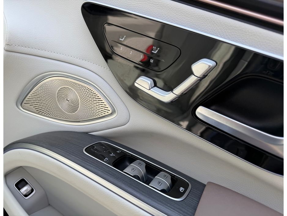 2022 Mercedes-Benz EQS