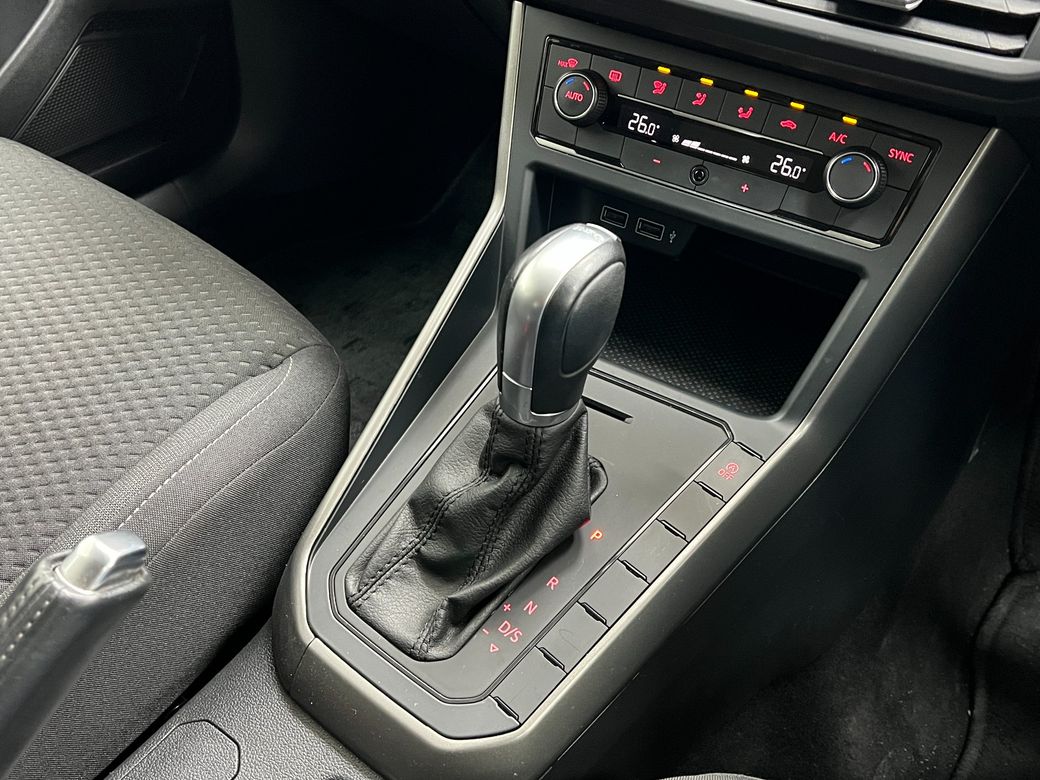 2018 Volkswagen Polo