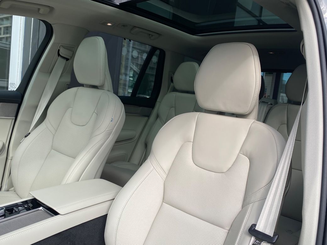 2025 Volvo XC90