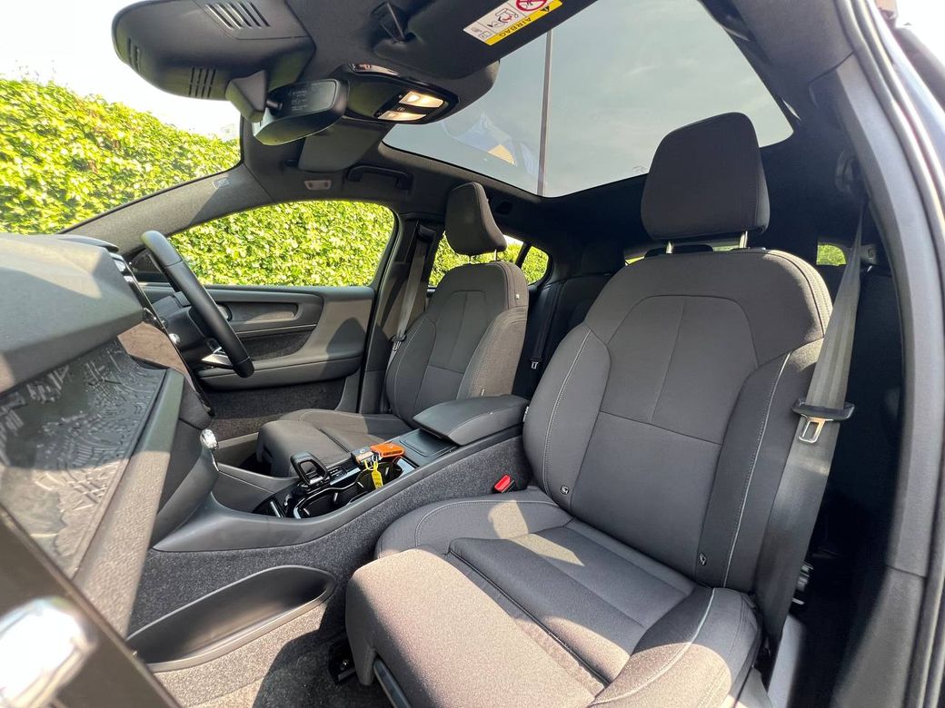 2023 Volvo C40