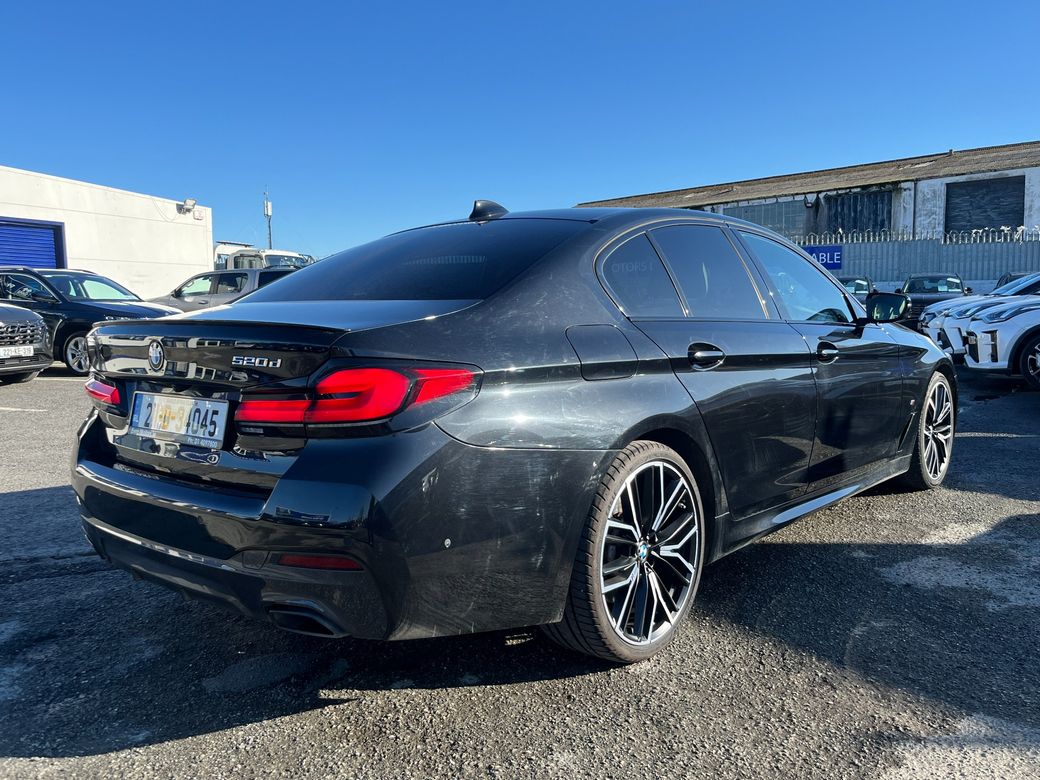 2021 BMW 5 Series