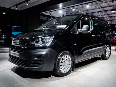 2023 Peugeot Partner