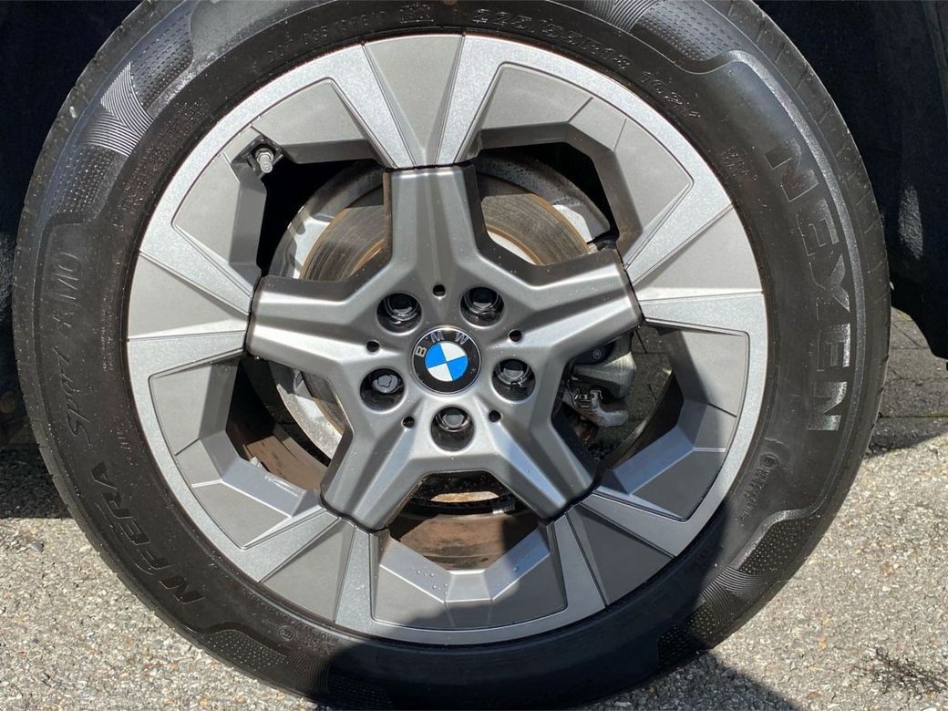 2023 BMW X1
