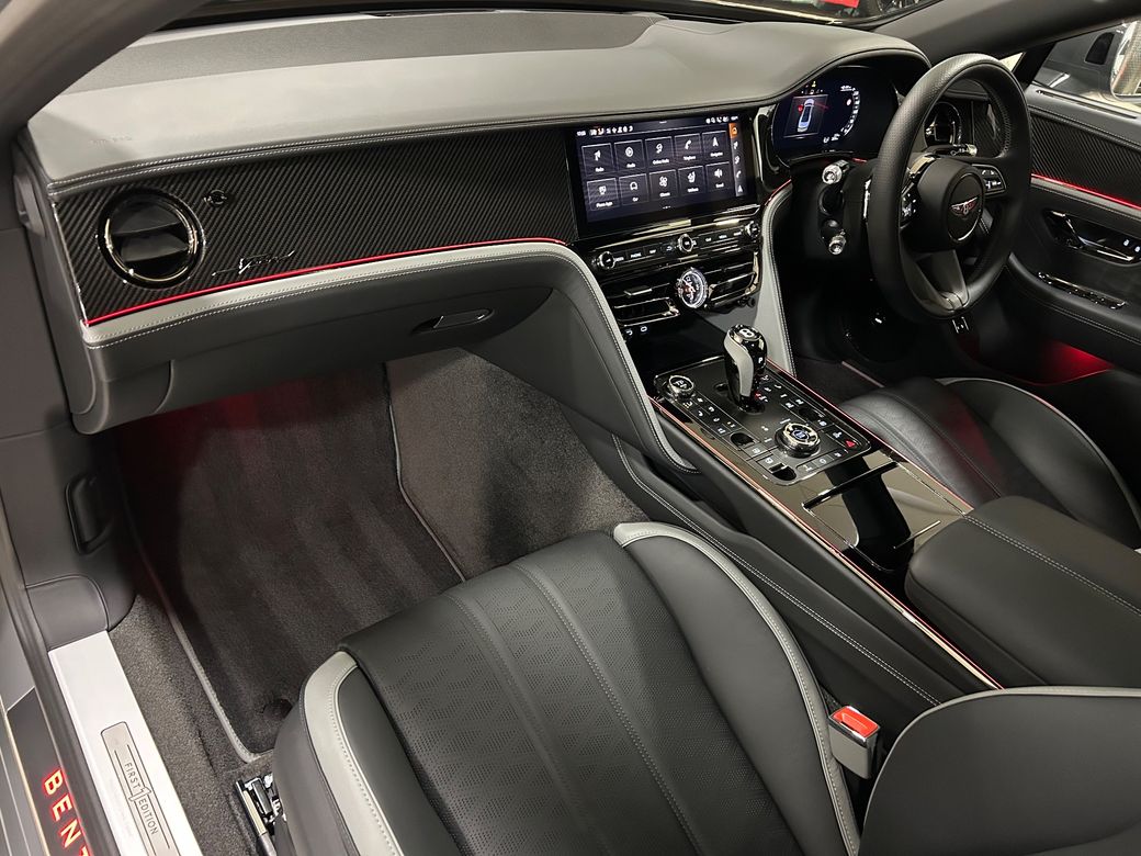 2025 Bentley Flying Spur