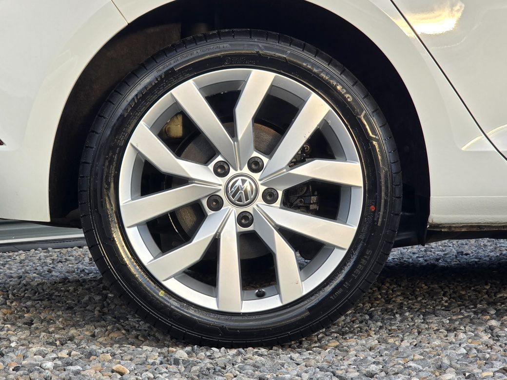 2017 Volkswagen Golf