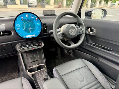 2024 Mini Hatch