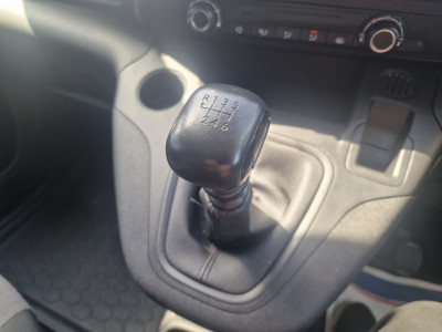 2022 Peugeot Partner