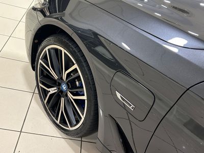 2021 BMW 5 Series