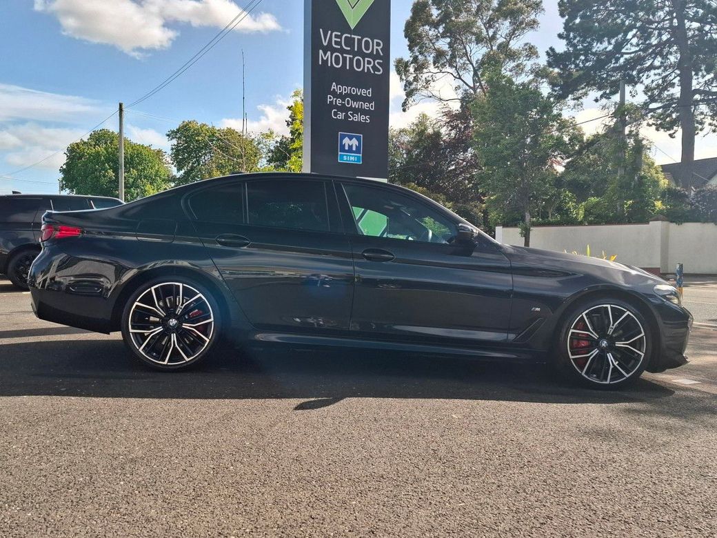 2021 BMW 5 Series