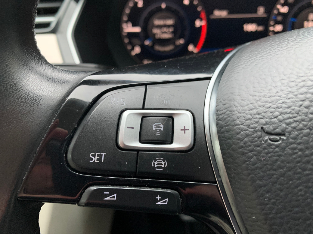 2019 Volkswagen Passat