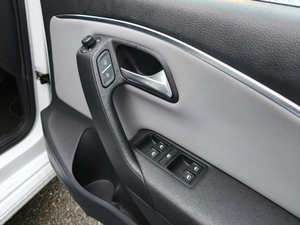 2015 Volkswagen Polo