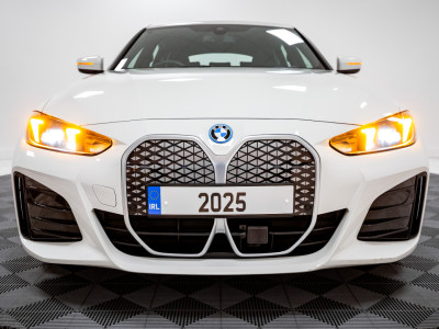 2025 BMW i4