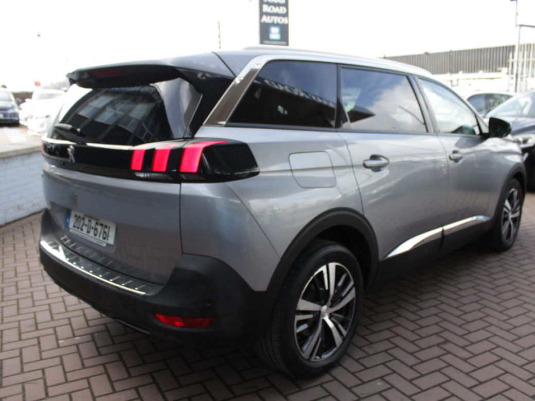 2020 Peugeot 5008