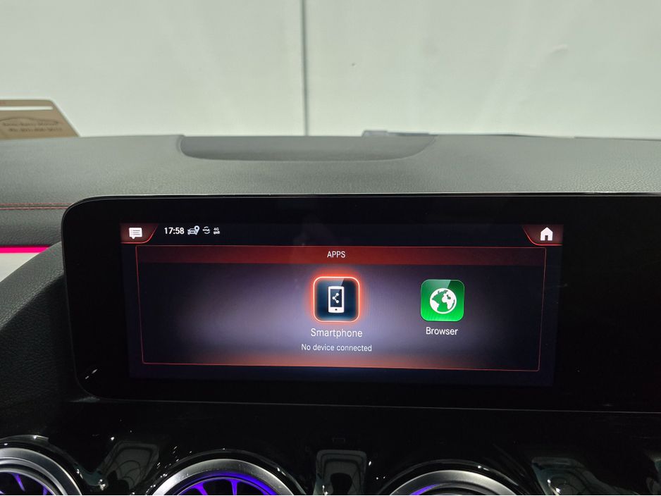 2022 Mercedes-Benz EQA