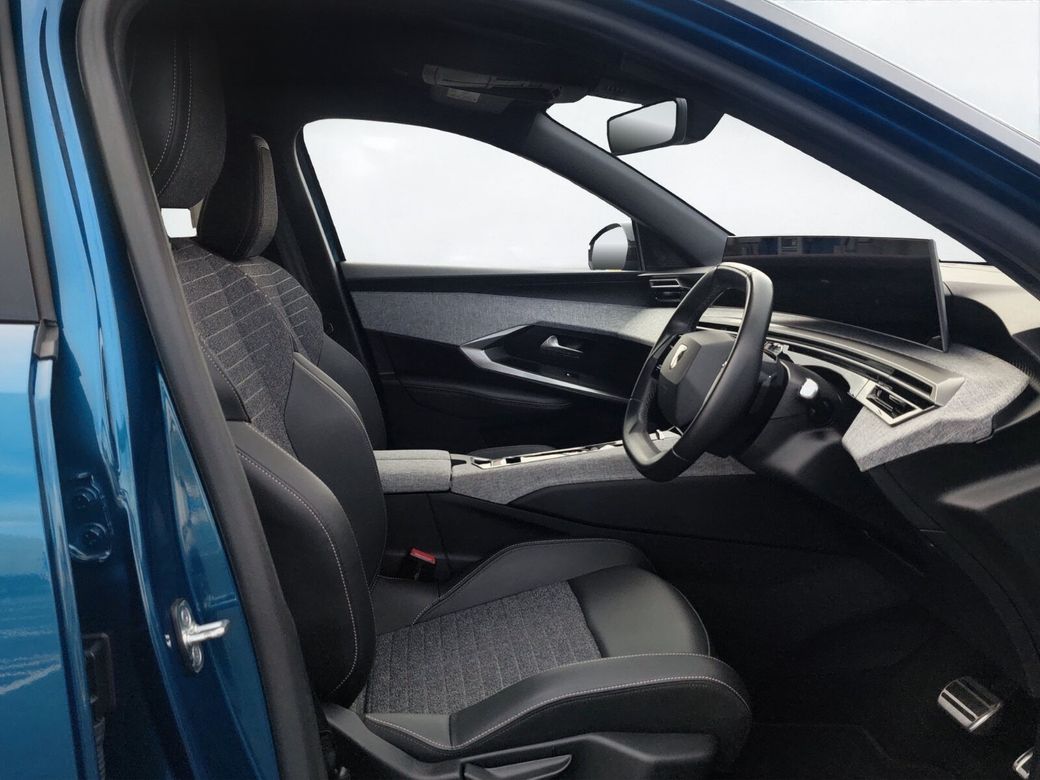 2025 Peugeot 3008