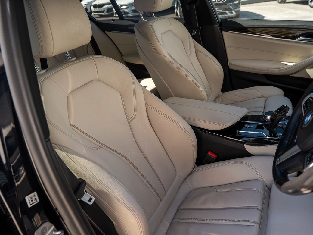 2021 BMW 5 Series