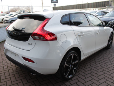 2016 Volvo V40