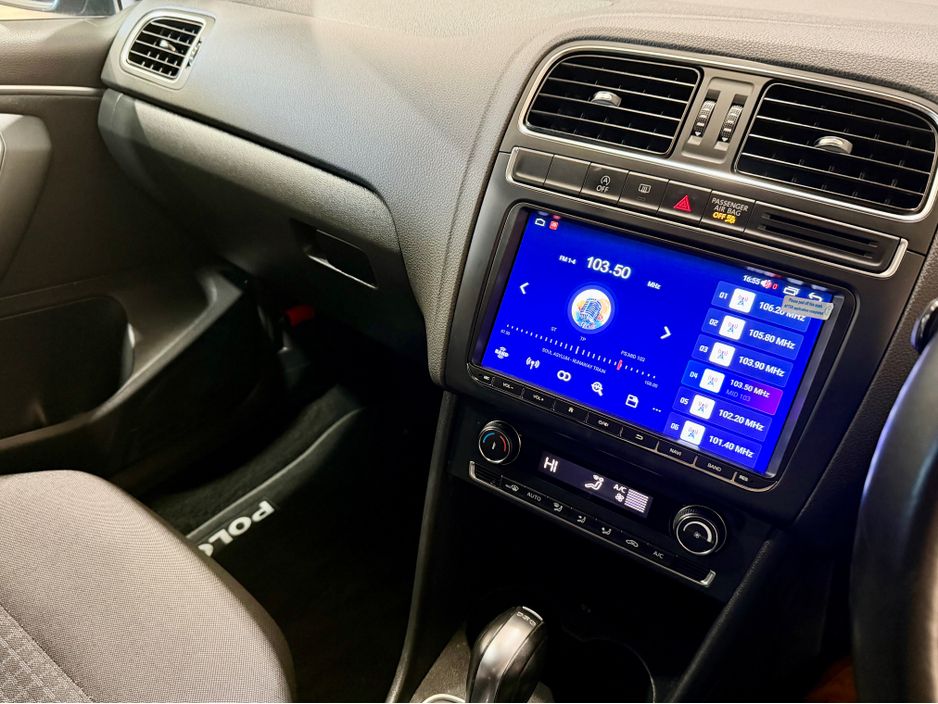 2017 Volkswagen Polo