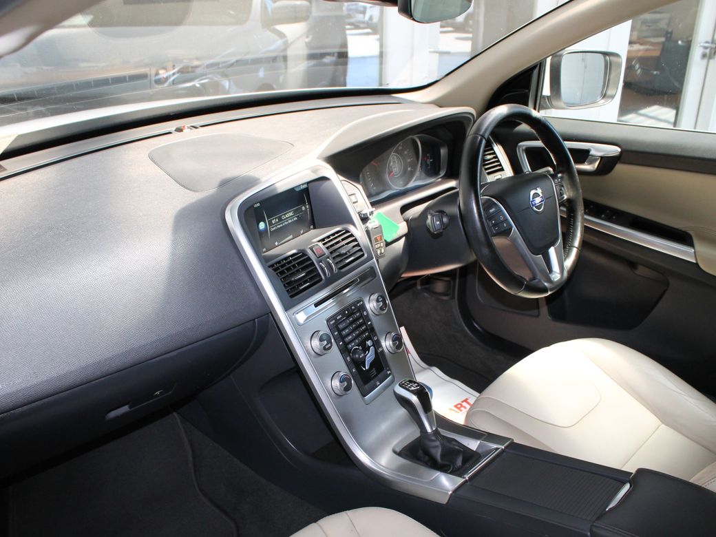 2016 Volvo XC60