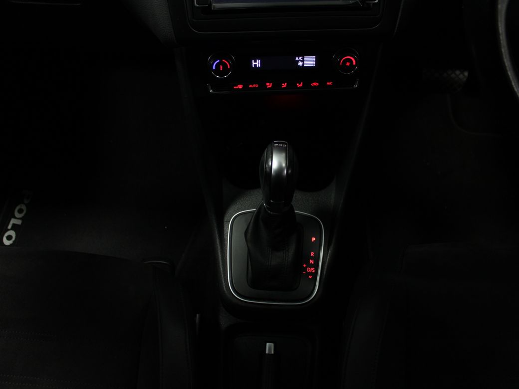 2017 Volkswagen Polo