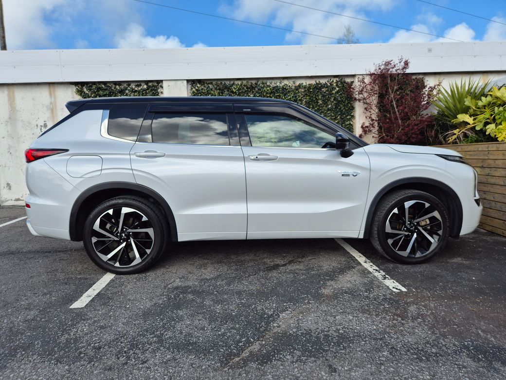 2023 Mitsubishi Outlander
