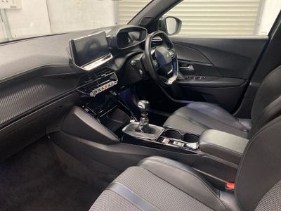 2023 Peugeot 2008