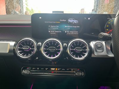2024 Mercedes-Benz EQB