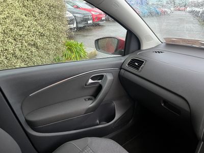 2015 Volkswagen Polo