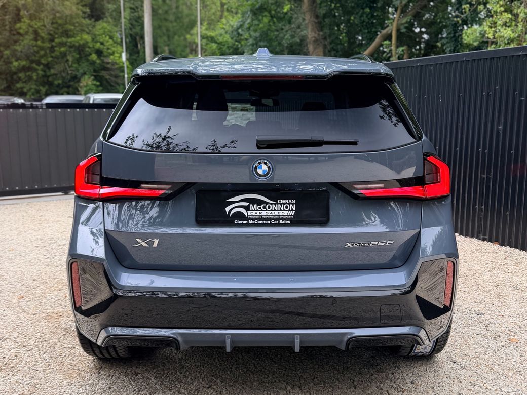 2023 BMW X1