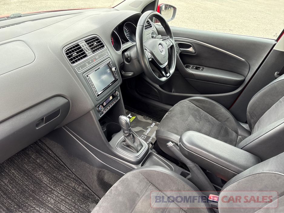 2017 Volkswagen Polo