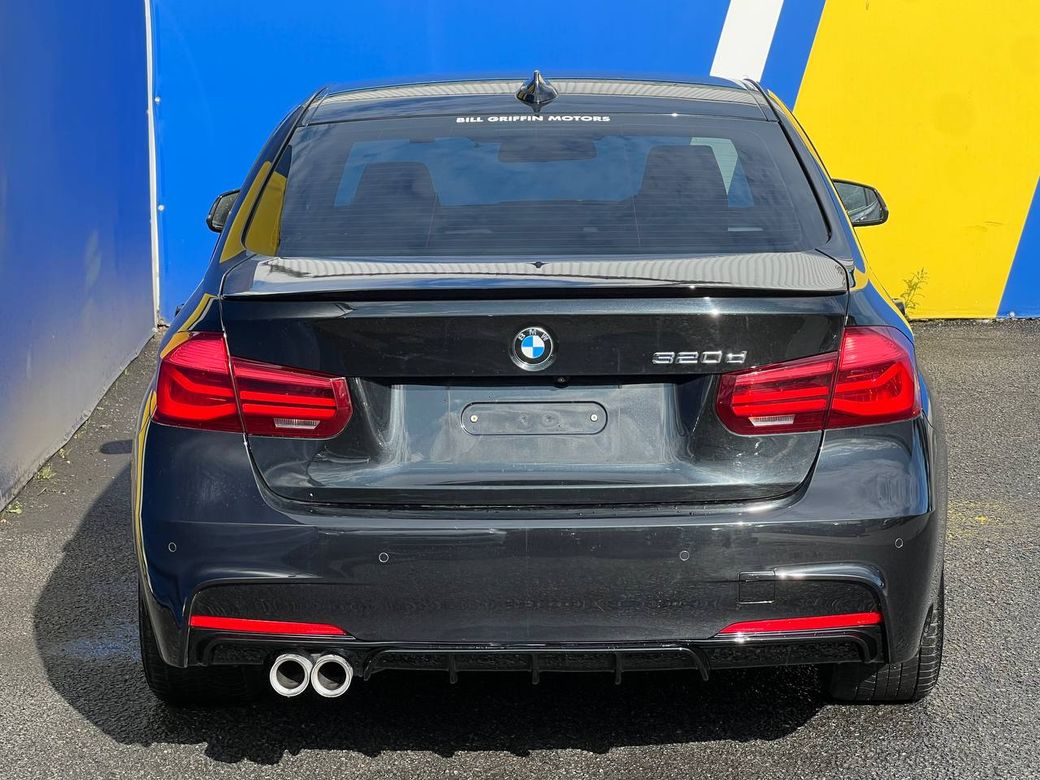 2018 BMW 3 Series