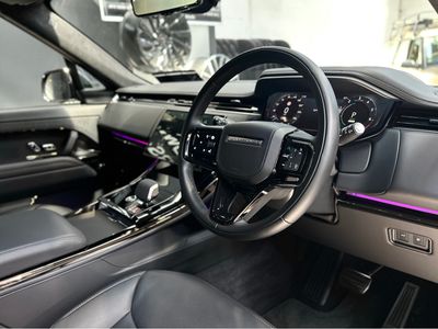 2025 Land Rover Range Rover Sport