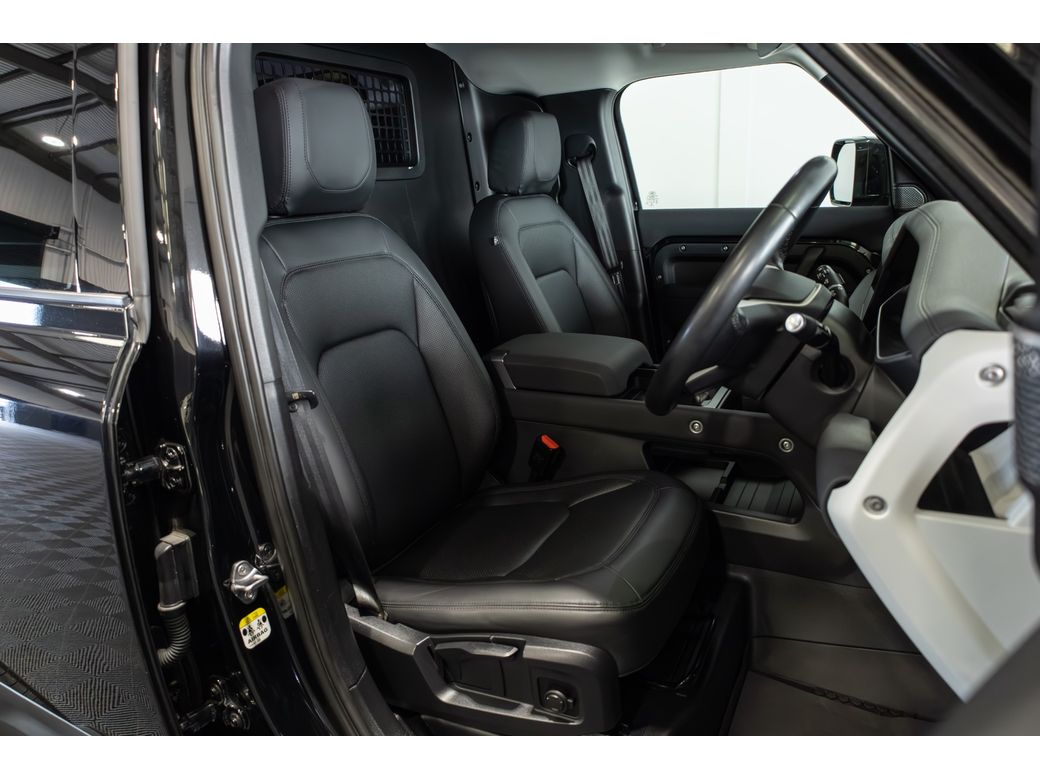 2023 Land Rover Defender