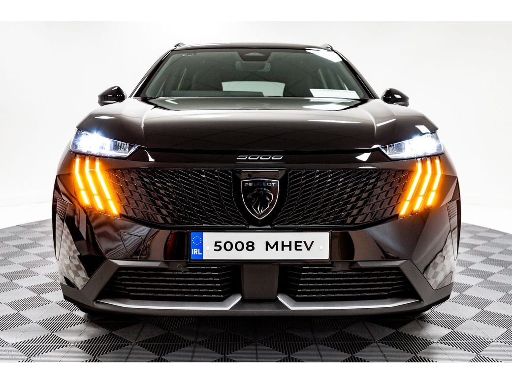 2025 Peugeot 5008