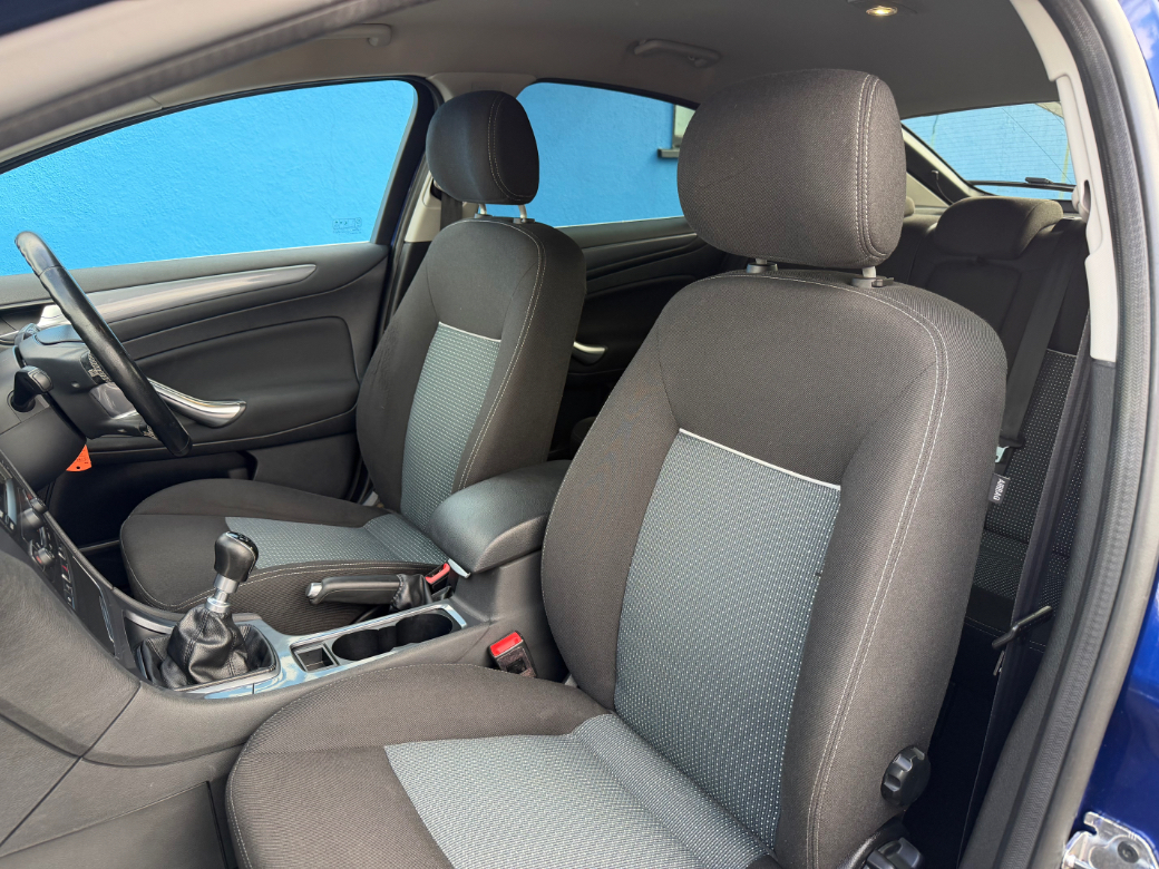2015 Ford Mondeo