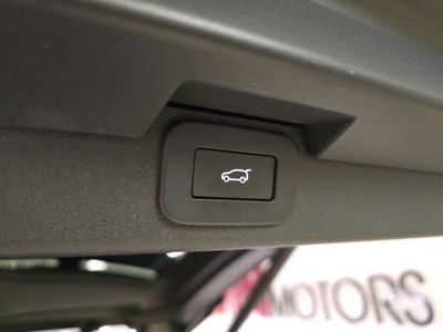 2023 Land Rover Discovery