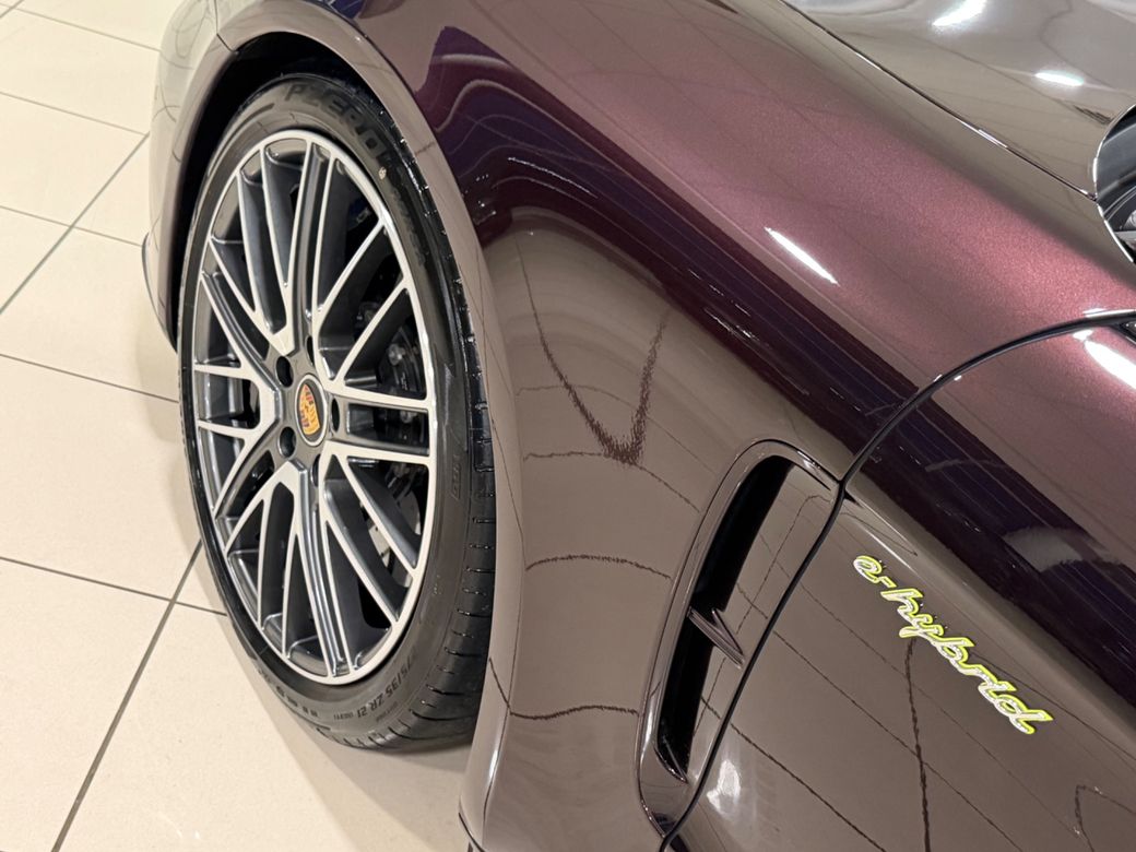 2023 Porsche Panamera