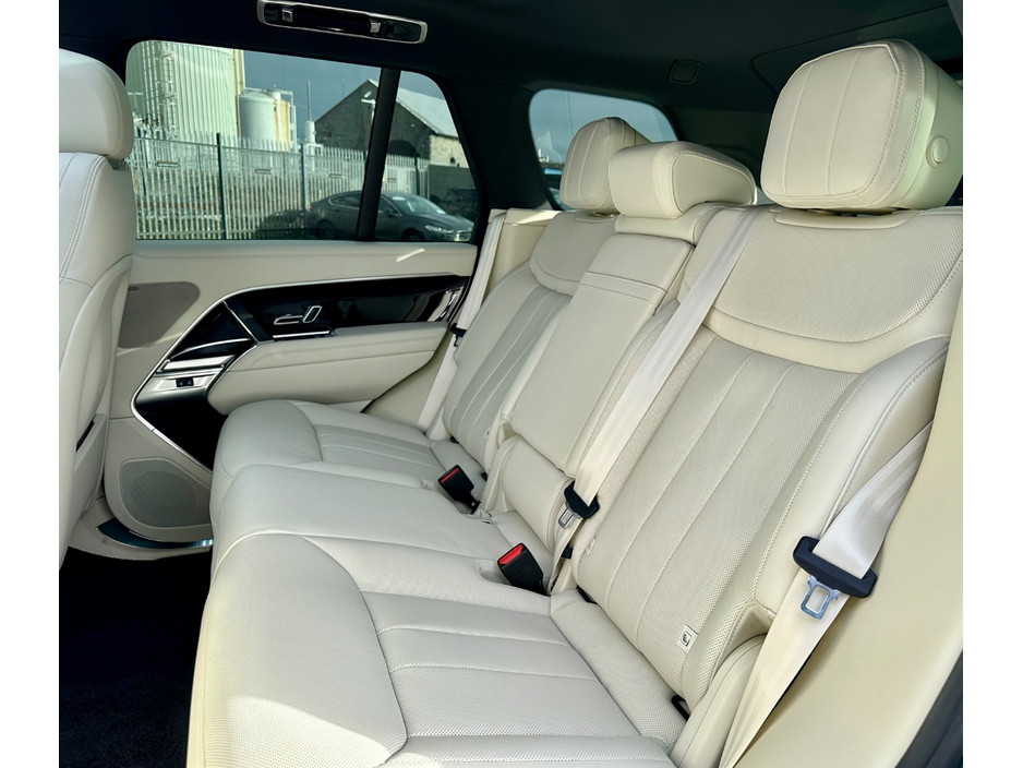 2026 Land Rover Range Rover