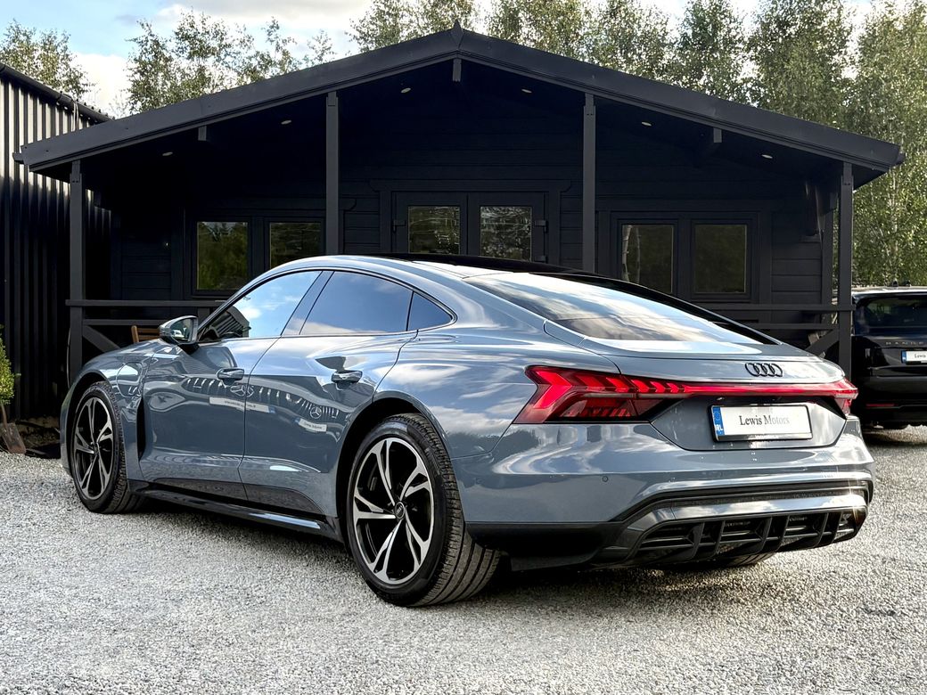 2024 Audi e-tron GT