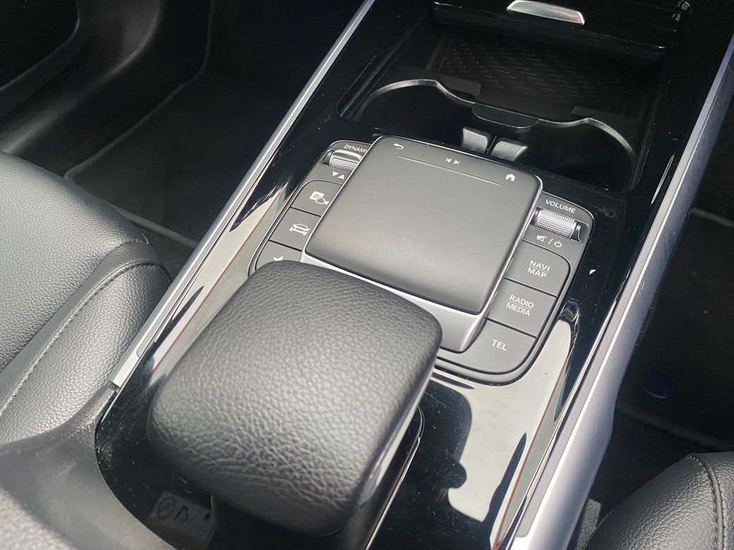 2022 Mercedes-Benz EQB