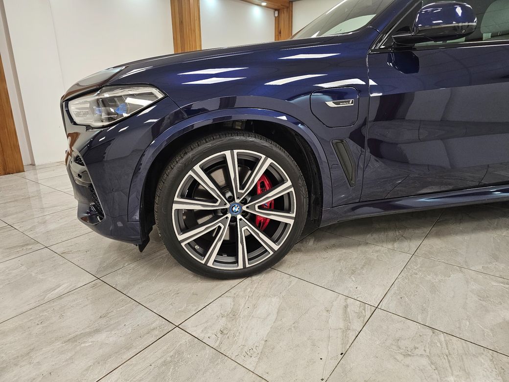 2023 BMW X5