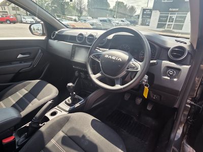 2023 Dacia Duster