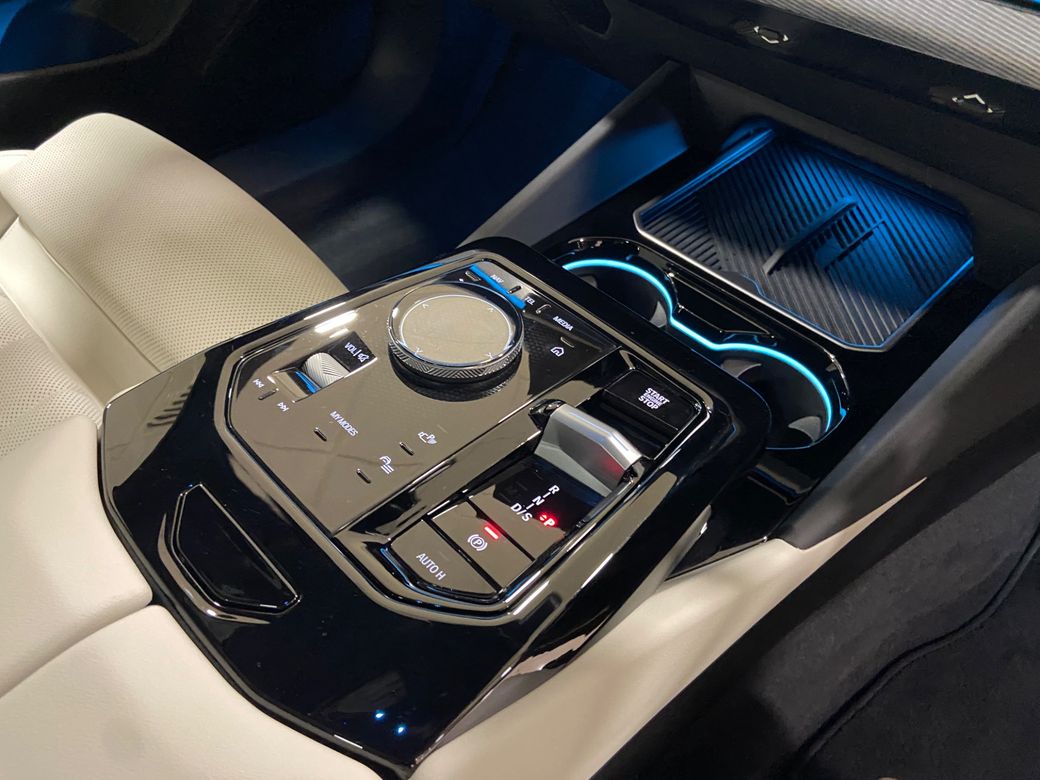 2025 BMW 5 Series