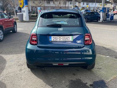2025 Fiat 500e