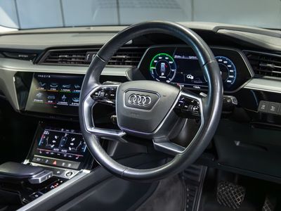 2021 Audi e-tron