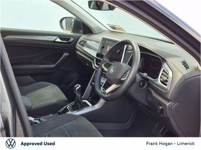 2025 Volkswagen T-Roc