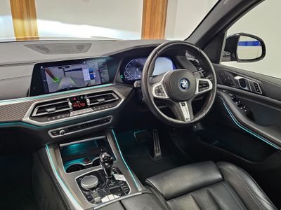 2022 BMW X5
